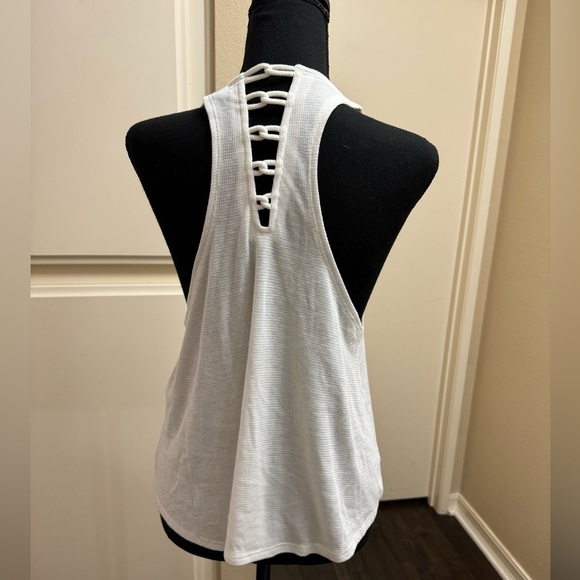 Forever 21 white tank. Size medium - Picture 2 of 3